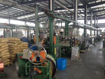 เครื่องผลักดันสายทองแดงสายสายสําหรับรถยนต์ PVC / PP / PE