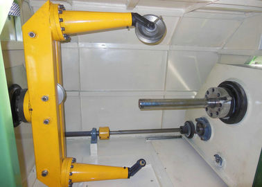 1.0-3.0mm แบบสายพานแบบ cantilever ทําการบิด bunching buncher เครื่องบดสายพาน