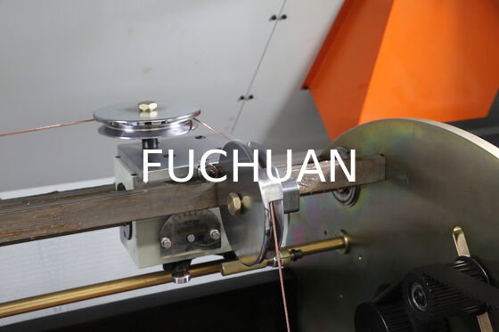 เครื่องบังคิ้งบิดสองตัวที่มีการออกแบบกระดานใยคาร์บอนเดียว ประหยัดพลังงานมากกว่า 25 เปอร์เซ็นต์ และการตั้งค่าค่า Pitch ที่ใช้ PLC