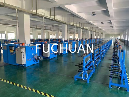 เครื่องพันลวดทองแดงที่เสถียรลวดจ่ายอุปกรณ์บิด 3,000 รอบต่อนาที